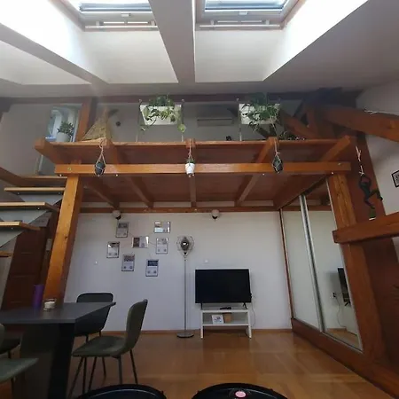 Captain Misha's Place Appartamento *
