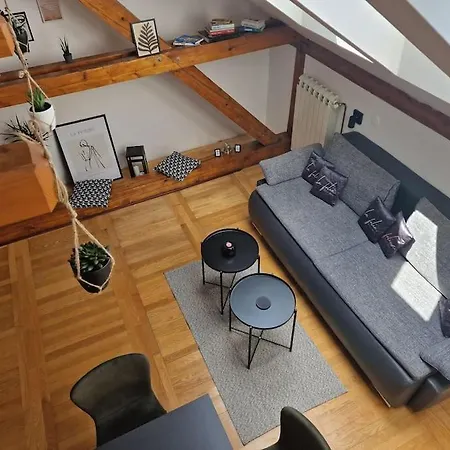 Captain Misha's Place Appartamento
